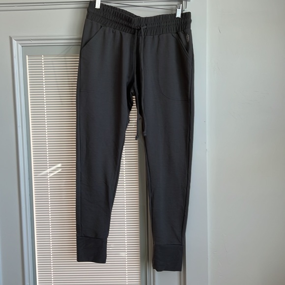 Free People Sunny Skinny Sweatpants in Charcoal Grey NWT - Picture 13 of 15